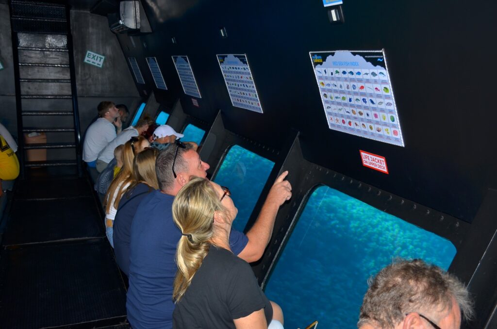 SEASCOPE SEMI-SUBMARINE PANORAMA